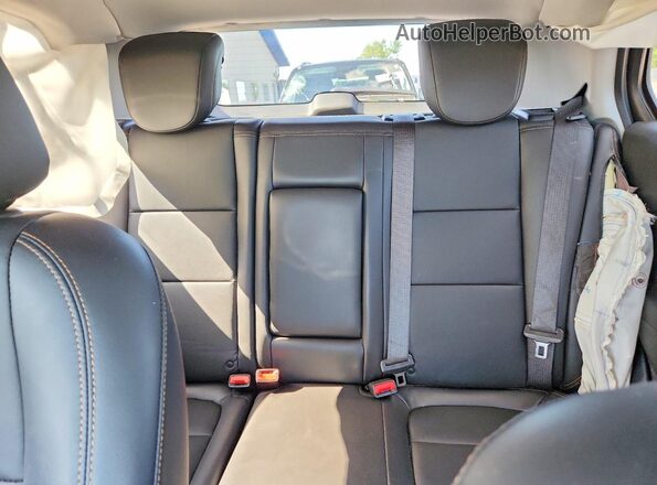 3GNCJMSB1LL225073 2020 CHEVROLET TRAX Blue Rear seats view
