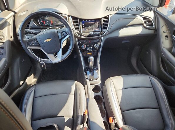 3GNCJMSB1LL225073 2020 CHEVROLET TRAX Blue Dashboard view