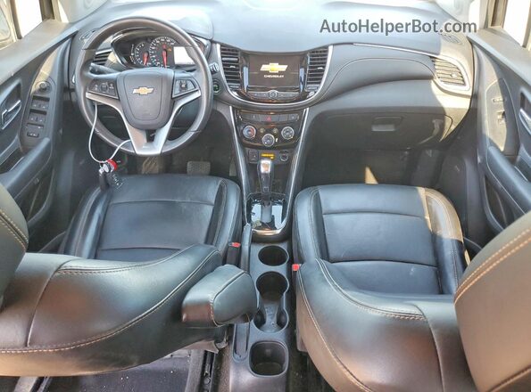 3GNCJMSB5LL322051 2020 CHEVROLET TRAX Black Առջևի վահանակի տեսք