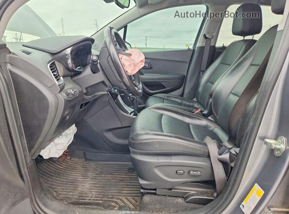 3GNCJMSB7LL305445 2020 CHEVROLET TRAX Gray წინა სალონის ხედი