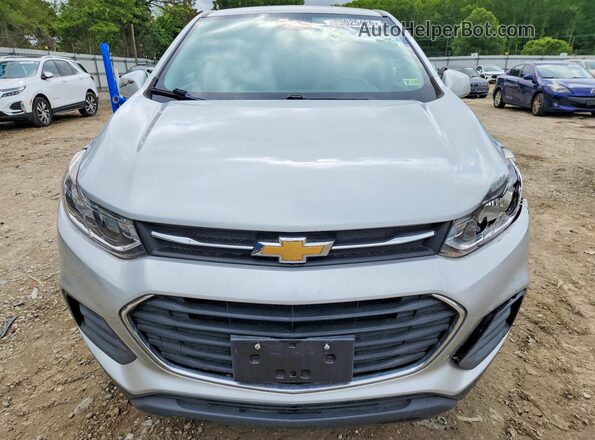 3GNCJNSB0LL246244 2020 CHEVROLET TRAX Silver Front view