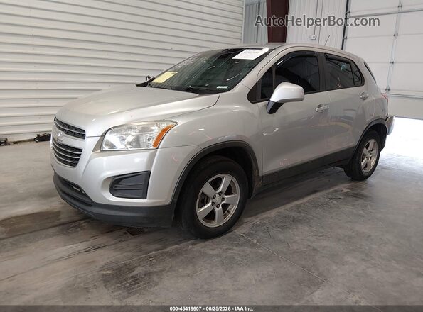 3GNCJNSB1GL263141 2016 CHEVROLET TRAX Gray Front left