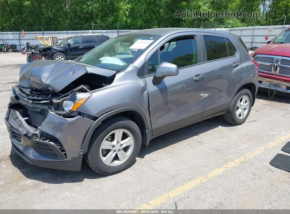 3GNCJNSB6LL257555 2020 CHEVROLET TRAX Серый Передняя левая четверть