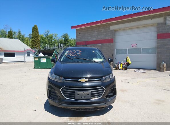 3GNCJNSB7LL319075 2020 CHEVROLET TRAX Черный Вид спереди