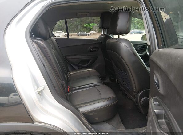 3GNCJPSB0JL416384 2018 CHEVROLET TRAX Black VIN sticker view
