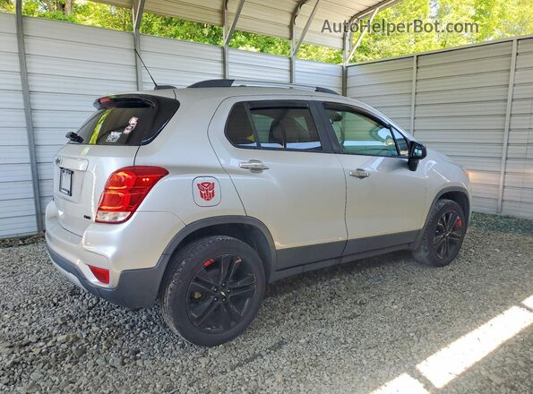 3GNCJPSB0KL349335 2019 CHEVROLET TRAX Silver 