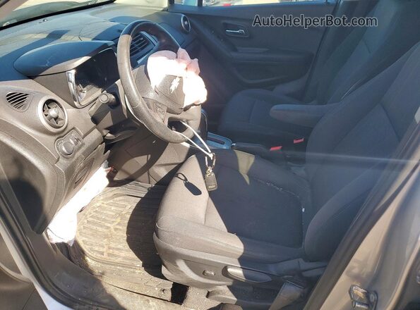 3GNCJPSB1GL265595 2016 CHEVROLET TRAX Silver Вид салону спереду
