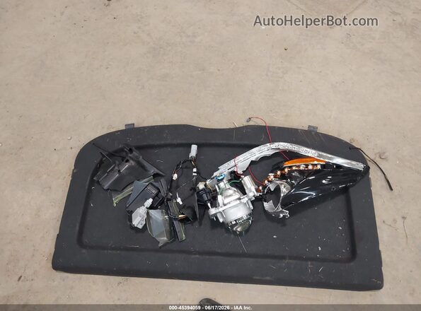3GNCJPSB2JL288505 2018 CHEVROLET TRAX Gray ხელსაწყოთა პანელის ხედი