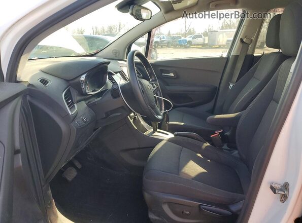 3GNCJPSB4LL123381 2020 CHEVROLET TRAX White Widok wnętrza z przodu