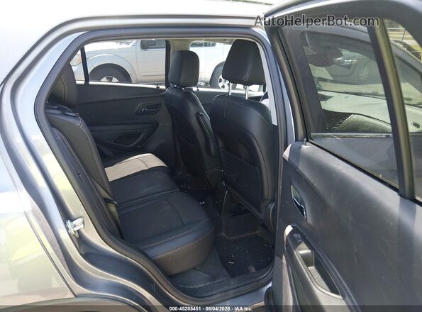 3GNCJPSB4LL199733 2020 CHEVROLET TRAX Gray Vista de la etiqueta del VIN