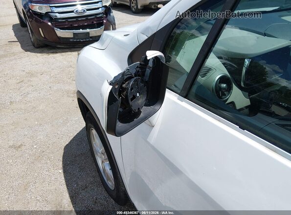 3GNCJPSB5GL130300 2016 CHEVROLET TRAX White Սալոնի հետևի տեսք