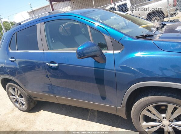 3GNCJPSB7LL280662 2020 CHEVROLET TRAX Blue Вид задньої частини салону