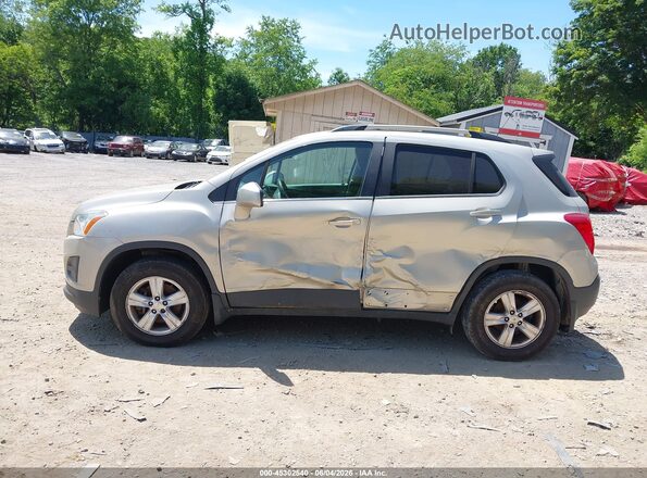 3GNCJPSB8GL226034 2016 CHEVROLET TRAX Beige Vista interior trasera