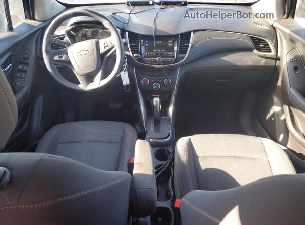 3GNCJPSB8KL270219 2019 CHEVROLET TRAX Blue Dashboard view