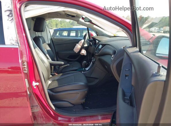 3GNCJPSB9LL209334 2020 CHEVROLET TRAX Red Front interior view