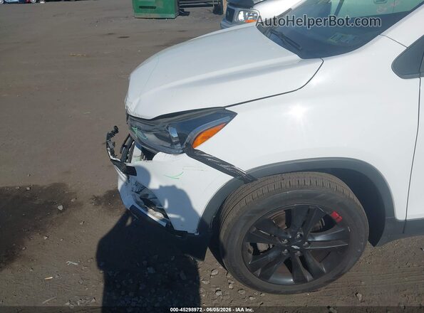 3GNCJPSBXKL206599 2019 CHEVROLET TRAX White Vista frontal