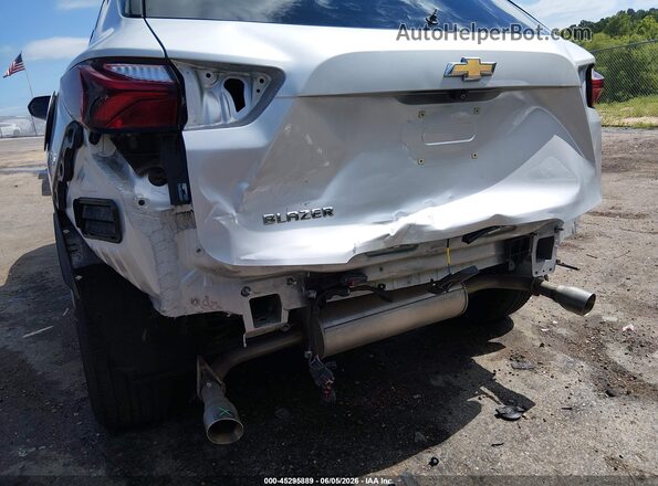 3GNKBBRA0MS503446 2021 CHEVROLET BLAZER Silver წინა ხედი