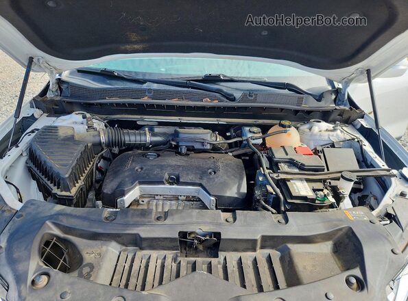 3GNKBBRA2LS694656 2020 CHEVROLET BLAZER White Engine compartment view