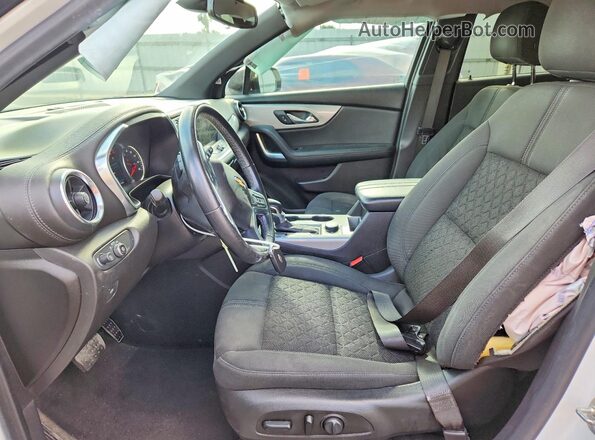 3GNKBCR41LS725167 2020 CHEVROLET BLAZER White Front interior view
