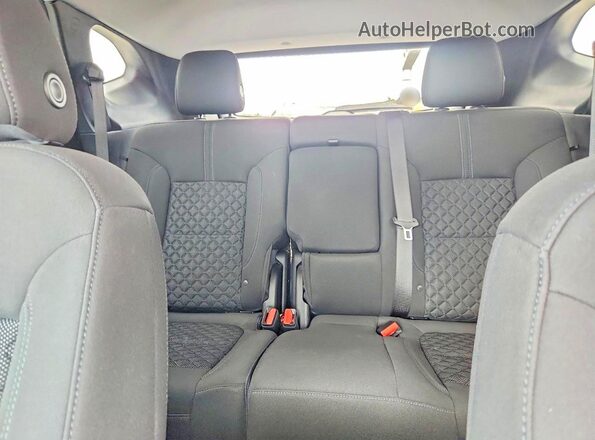 3GNKBCR44LS716205 2020 CHEVROLET BLAZER Blue Widok tylnych siedzeń