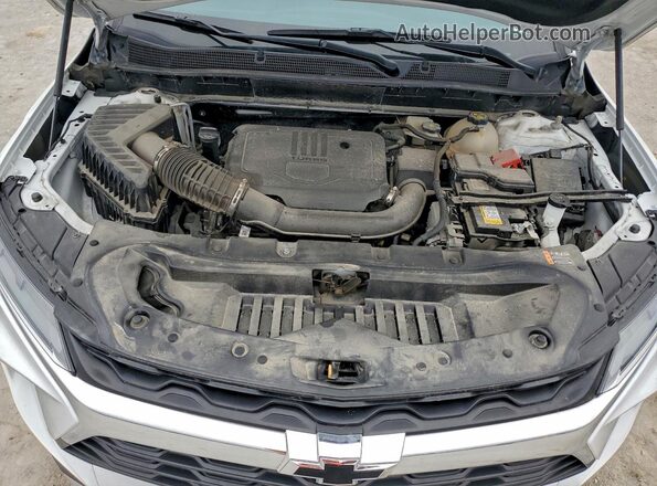 3GNKBCR44PS167482 2023 CHEVROLET BLAZER White Vista del compartimento del motor