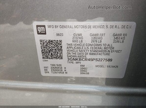 3GNKBCR45PS227589 2023 CHEVROLET BLAZER Gray Engine compartment view