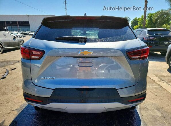 3GNKBCR45TS142651 2026 CHEVROLET BLAZER Silver Widok z tyłu