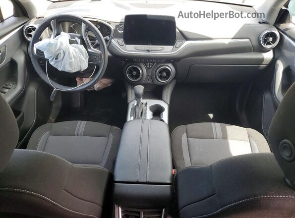 3GNKBCR46TS135708 2026 CHEVROLET BLAZER Черный Вид панели приборов