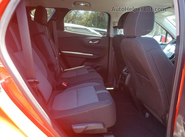 3GNKBCR48SS188506 2025 CHEVROLET BLAZER Orange Vista interior trasera