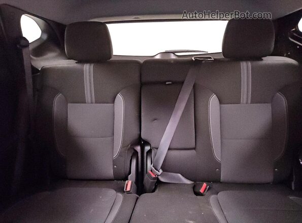 3GNKBCR4XSS259270 2025 CHEVROLET BLAZER Black Rear seats view