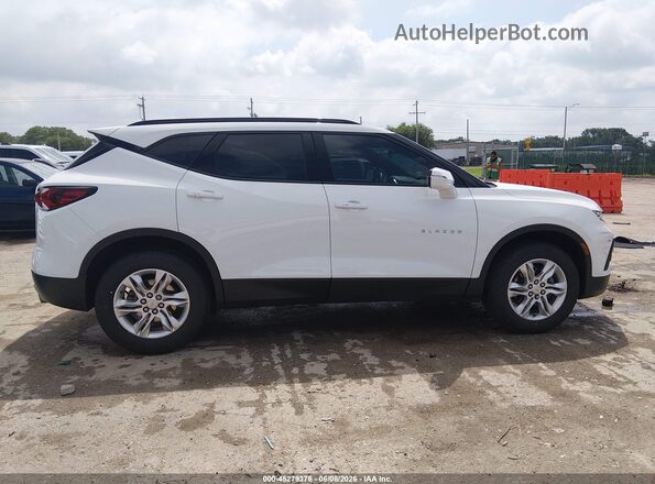 3GNKBCRS1MS539824 2021 CHEVROLET BLAZER Белый Вид задней части салона