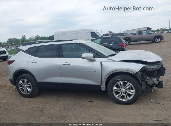 3GNKBCRS3LS667142 2020 CHEVROLET BLAZER Silver Вид задньої частини салону