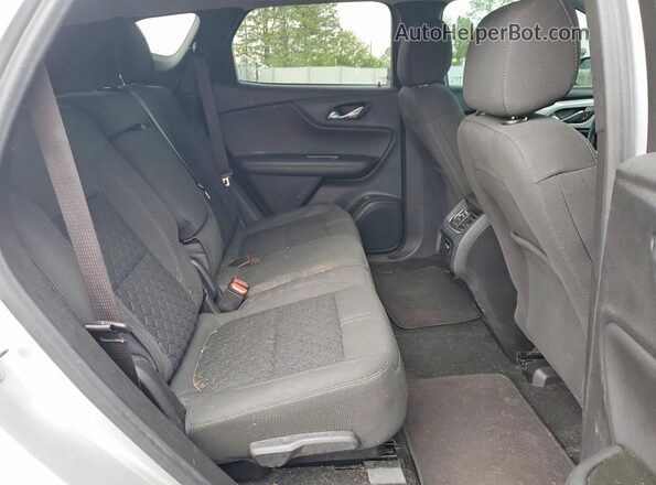 3GNKBCRS8MS556166 2021 CHEVROLET BLAZER Silver Vista interior trasera