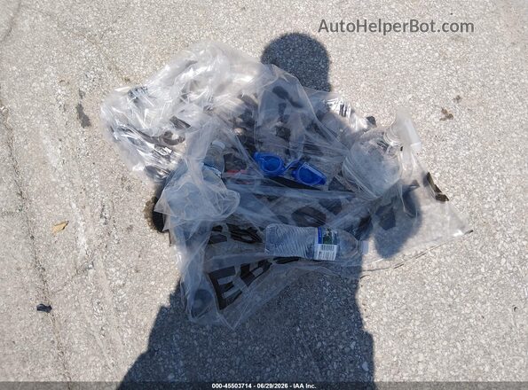 3GNKBDR40NS213344 2022 CHEVROLET BLAZER  ხელსაწყოთა პანელის ხედი