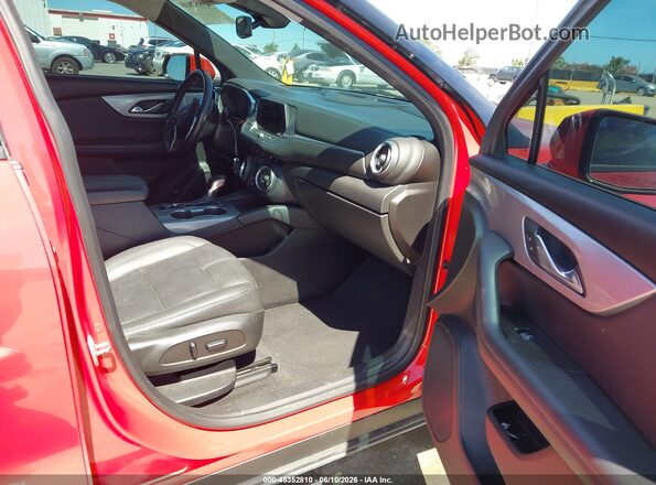 3GNKBDRS5MS538679 2021 CHEVROLET BLAZER Red Front interior view