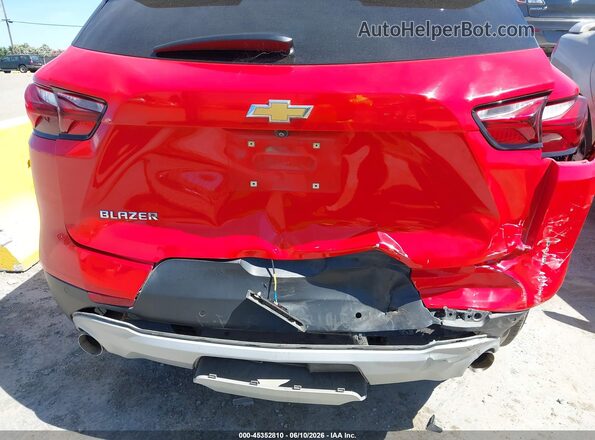 3GNKBDRS5MS538679 2021 CHEVROLET BLAZER Red Front view