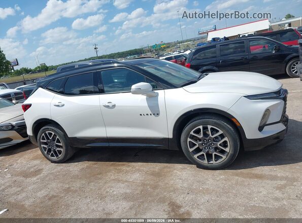 3GNKBERS2PS176661 2023 CHEVROLET BLAZER White Вид задньої частини салону