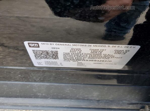 3GNKBERS3SS128370 2025 CHEVROLET BLAZER Черный Вид наклейки с VIN-кодом