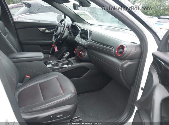 3GNKBERS5LS539464 2020 CHEVROLET BLAZER Белый Вид салона спереди