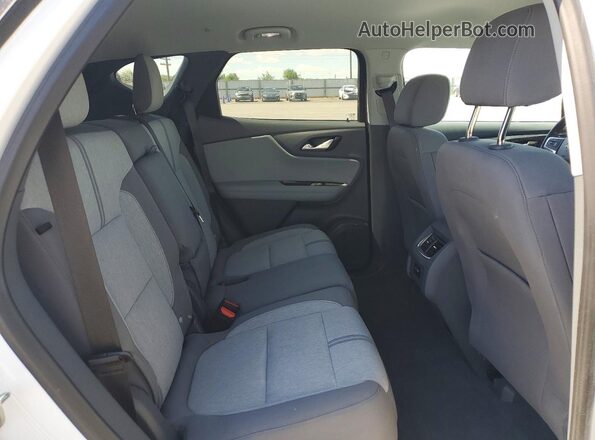 3GNKBGRS6KS687116 2019 CHEVROLET BLAZER White Вид задньої частини салону