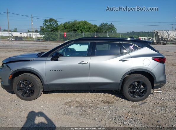 3GNKBHR40PS176886 2023 CHEVROLET BLAZER Gray 360 interior view