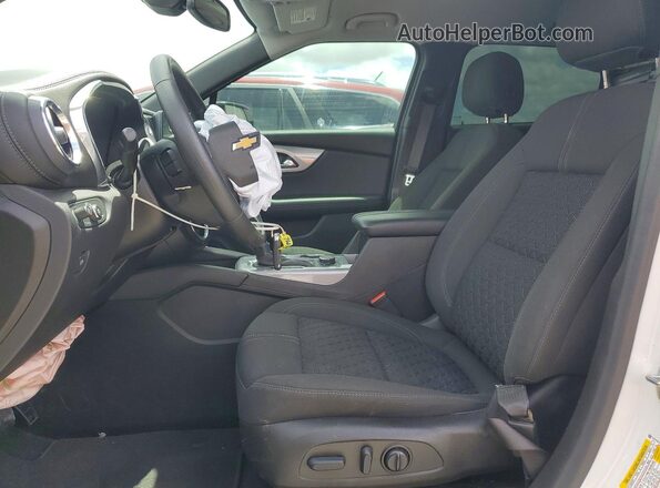 3GNKBHR44NS145539 2022 CHEVROLET BLAZER White წინა სალონის ხედი