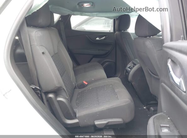 3GNKBHR44NS152698 2022 CHEVROLET BLAZER White VIN კოდის სტიკერის ხედი