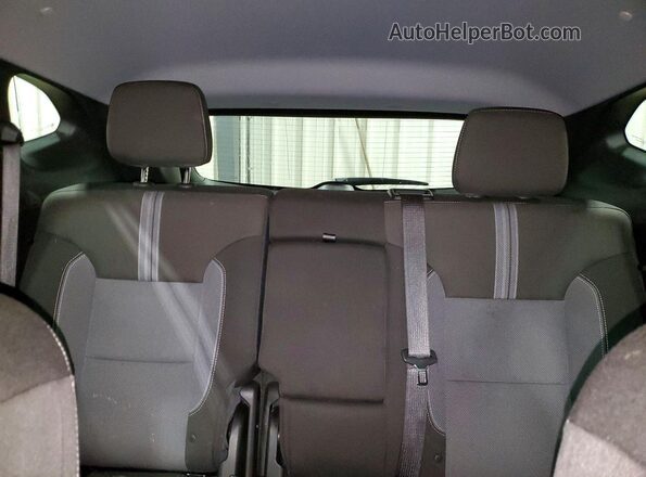 3GNKBHR44TS140998 2026 CHEVROLET BLAZER Black Rear seats view