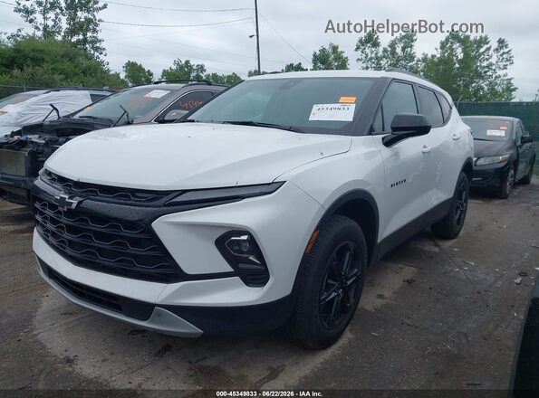 3GNKBHR48RS266421 2024 CHEVROLET BLAZER White Przód lewy