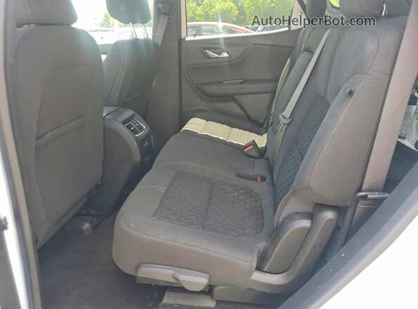 3GNKBHRS8MS566693 2021 CHEVROLET BLAZER White Widok wnętrza z tyłu