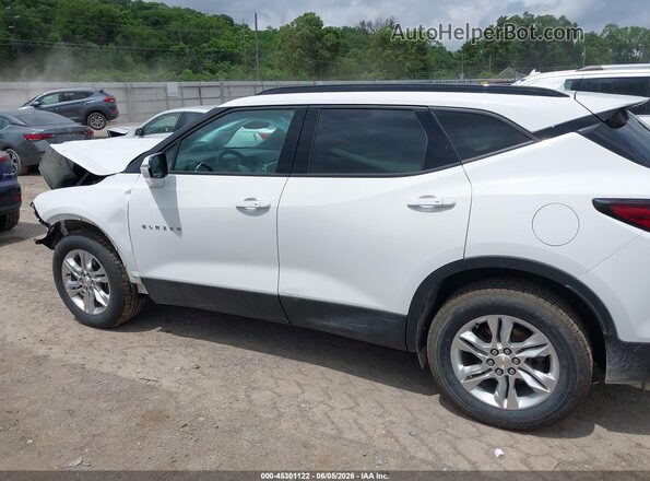 3GNKBHRS9MS564628 2021 CHEVROLET BLAZER White Սալոնի 360 աստիճան տեսք