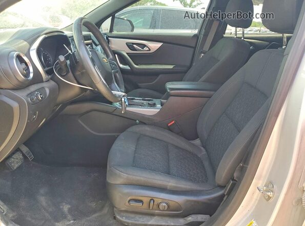 3GNKBHRSXMS512067 2021 CHEVROLET BLAZER Silver Սալոնի դիմացի տեսք