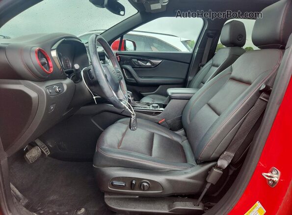 3GNKBKRS1MS573935 2021 CHEVROLET BLAZER Red Front interior view