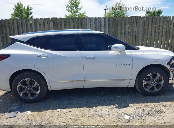 3GNKBKRS4KS650441 2019 CHEVROLET BLAZER White Widok wnętrza 360 stopni